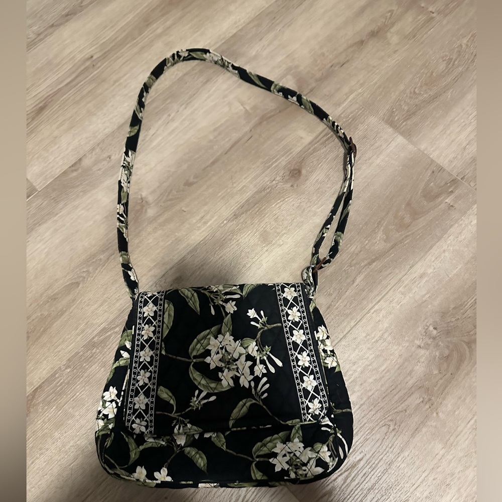 Vera Bradley Jasmine Crossbody Adjustable Strap Purse